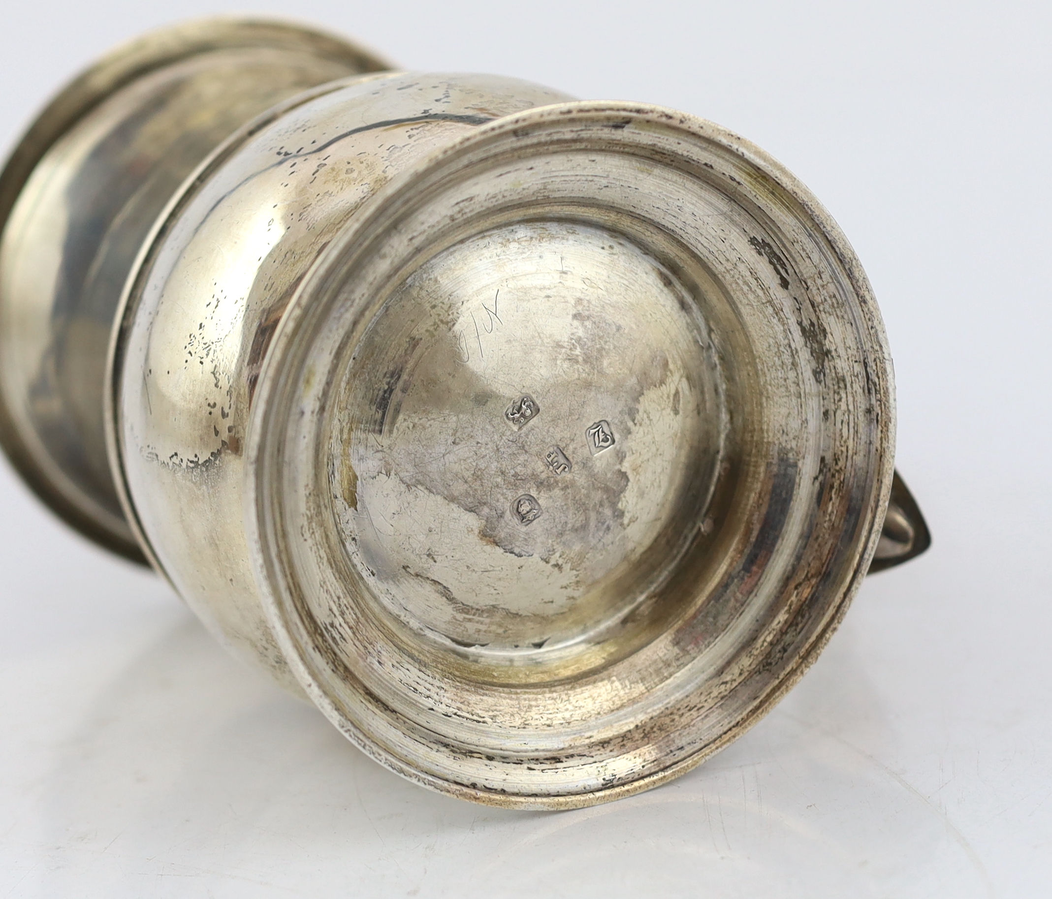 A George III silver tankard by W & J Priest
